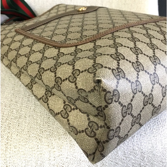 Authentic Gucci brown monogram coated canvas tote bag - Picture 15 of 16